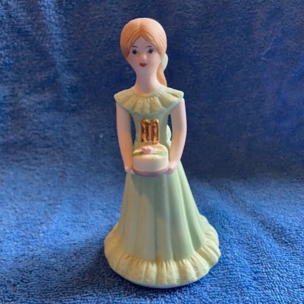 Enesco Growing Up Girls “Brunette Age "11” Porcelain Figurine